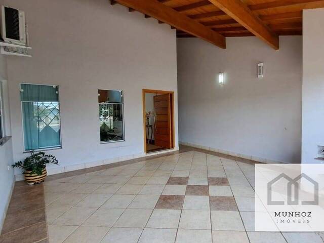 Casa para Venda em Piraju - 4