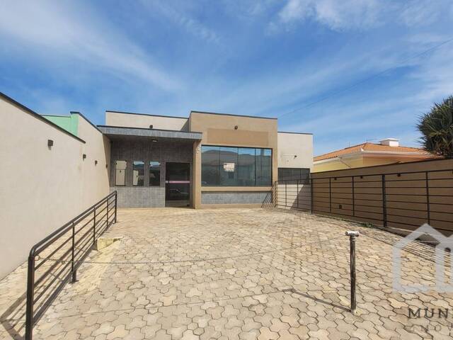 Prédio comercial para Locação em Piraju - 2